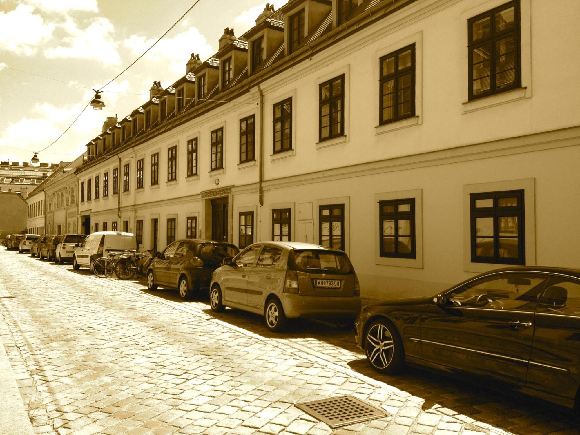 Hoheschule Apartment Kapriole Vienne Extérieur photo